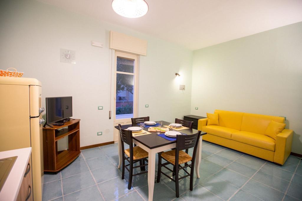 Il Nido Del Sole Apartment เชฟาลู ห้อง รูปภาพ