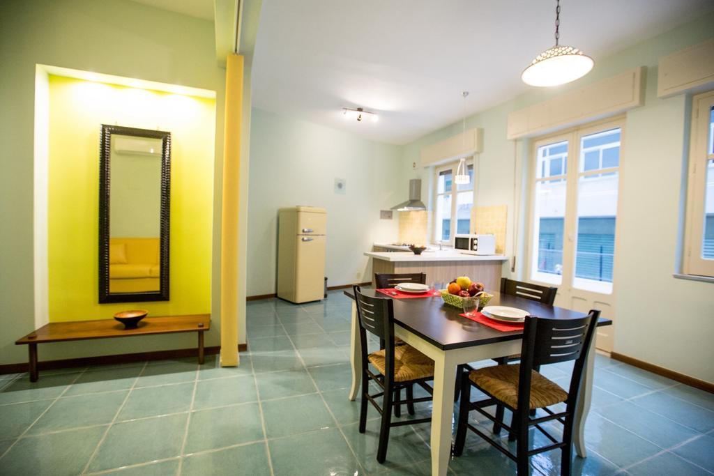 Il Nido Del Sole Apartment เชฟาลู ห้อง รูปภาพ