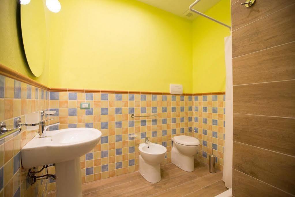Il Nido Del Sole Apartment เชฟาลู ภายนอก รูปภาพ